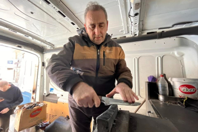 Arabası Atölyesi Oldu: Bıçakçı 35 Yıldır Trakya'da Bıçak Biliyor