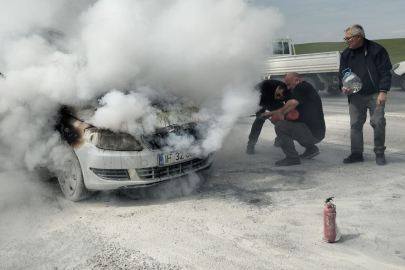 Edirne’de Otomobil Yangını