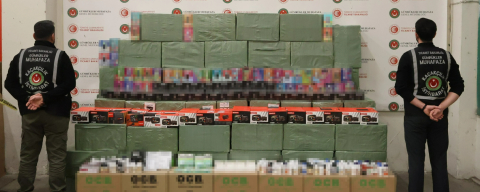 Kapıkule’de Milyonluk Kaçak Eşya Operasyonu