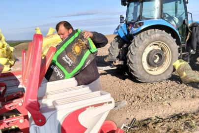Pehlivanköy’de Ayçiçeği Tohumu Ekim Etkinliği Düzenlendi