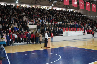 Çorlu’da 23 Nisan Coşkusu Kapalı Spor Salonunda Kutlandı