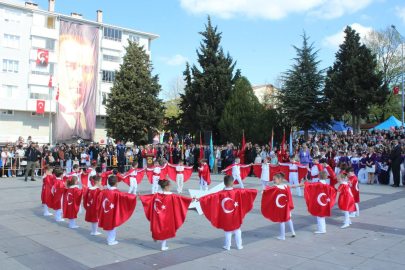 Kırklareli'nde 23 Nisan Coşkuyla Kutlandı