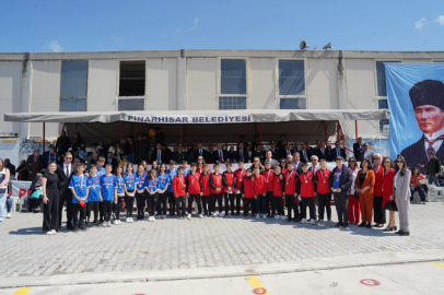 Pınarhisar’da 23 Nisan Coşkusu Meydanlara Taştı