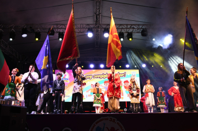 Lüleburgaz’da 23 Nisan Çocuk Şenliği’ne Görkemli Kapanış