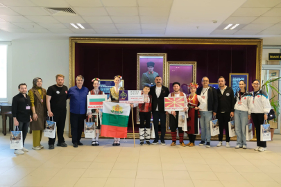 Yurtdışından Gelen Halk Oyunları Ekipleri Uzunköprü’de