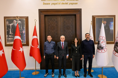 Vali Uğur Turan Ziyaretçilerini Kabul Etti