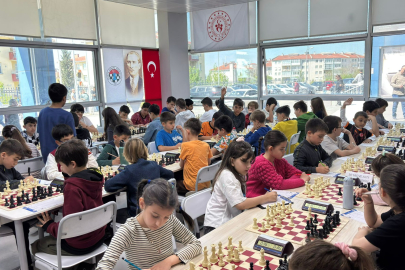 23 Nisan Satranç Turnuvası Sona Erdi