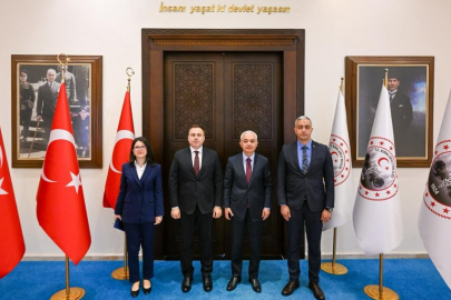 Göç İdaresi Heyeti Vali Turan’ı Ziyaret Etti