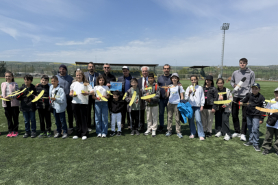 Tekirdağ'da Öğrenciler Tasarladıkları Model Uçaklarla Yarışıyor