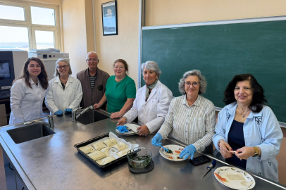 ÇOMÜ Tazelenme Üniversitesi Öğrencileri Deniz Bilimleri ve Teknolojisi Fakültesini Ziyaret Etti