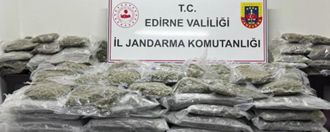 Van ve Edirne'de Yapılan Operasyonlarda 471 Kilogram Uyuşturucu Ele Geçirildi