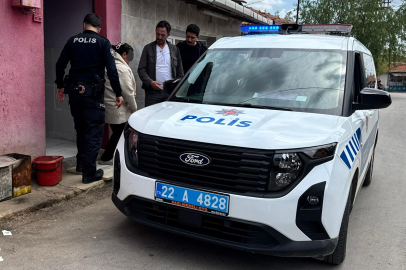 Edirne’de Öfkelenen Kadın Kocasını Bıçakladı