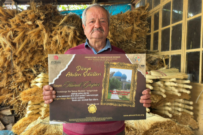 Yok Olmaya Yüz Tutan Mesleğini Ödülle Taçlandırdı