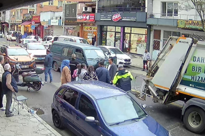 Çöp Toplama Kamyonuna Çarpan Hafif Ticari Araç İşçiyi Yaraladı