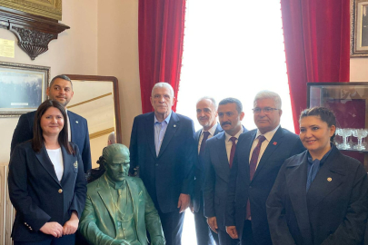 Dervişoğlu, Atatürk Odası’nda