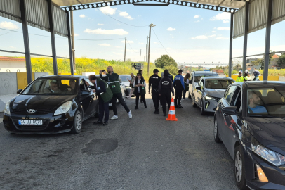 Sürücülere Net Mesaj: "Direksiyondayken Ekrana Değil Yola Bak"