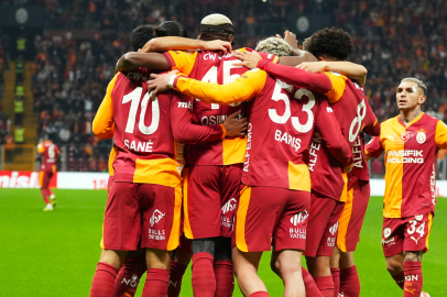 Galatasaray Taraftarı Önünde Şampiyonluğunu İlan Etmek İstiyor
