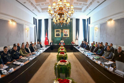 Vali Turan: "Okul Çevrelerinde Denetimler Artırılacak"