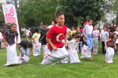 Edirne'de Çocuklar Geleneksel Vakıf Pikniğinde Eğlendi