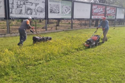 Lüleburgaz’da Temizlik ve Ot Biçme Çalışmaları Sürüyor