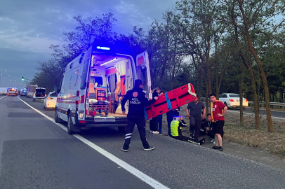 Kaza Sonrası Trafik Güvenliğini Sağlayan Polise Otomobil Çarptı