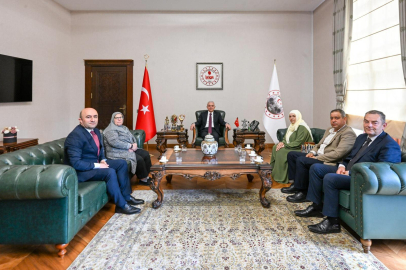 Vali Uğur Turan, Şehit Aileleri ve Konuklarını Valilikte Ağırladı