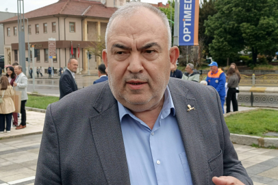 Edirneli Çiftçiden Bayraktar Protestosu