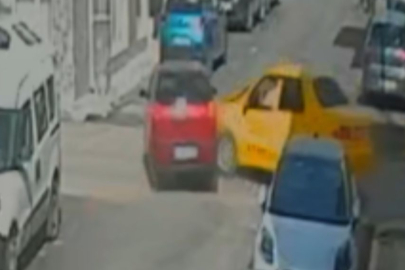 Edirne’de Otomobillerin Çarpışma Anı Kamerada
