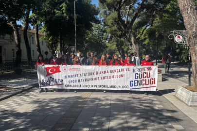 Kırklareli'nde Gençlik Haftası Dolayısıyla Tören Düzenlendi