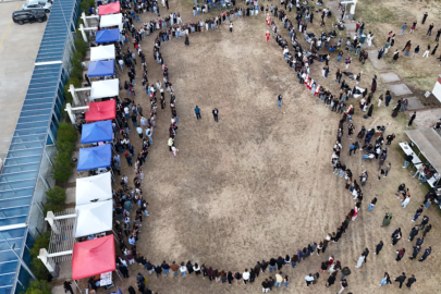 Kırklareli Üniversitesi'nde 3 Bine Yakın Öğrenci "Kasap Halayı" Çekti