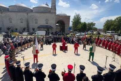 Fetih Yürüyüşü Nedeniyle Atatürk Bulvarı Trafiğe Kapatılacak