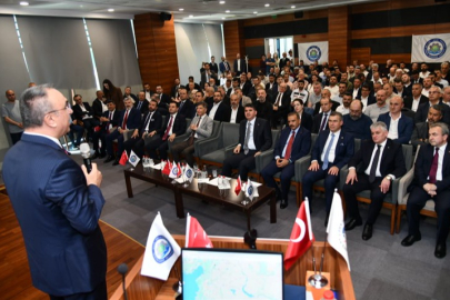 Tekirdağ'da Kilis Polateli Şahinbey OSB Yatırımcı Bilgilendirme Toplantısı Düzenlendi