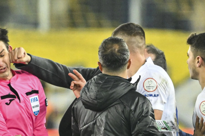 Edirne'de Hakeme Yumruk Atan Futbolcunun Takımı Hükmen Mağlup Sayıldı