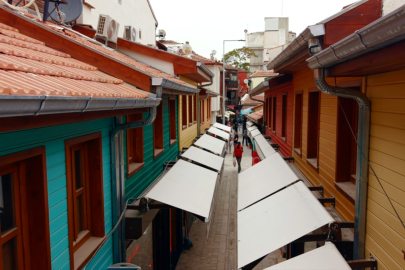 Edirne'nin Yenilenen "Dar Çarşısı" Kente Renk Kattı