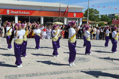 Enez’de 19 Mayıs Atatürk’ü Anma, Gençlik ve Spor Bayramı Kutlandı
