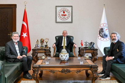 Kırklarelispor’un Eski Futbolcuları Vali Turan’ı Ziyaret Etti