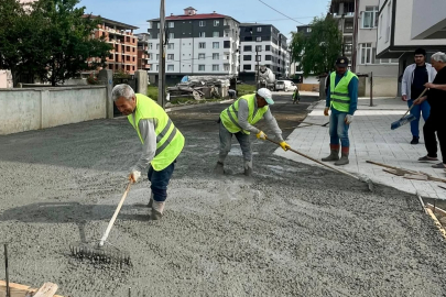Kızılpınar’da Beton Yol Çalışmaları Sürüyor