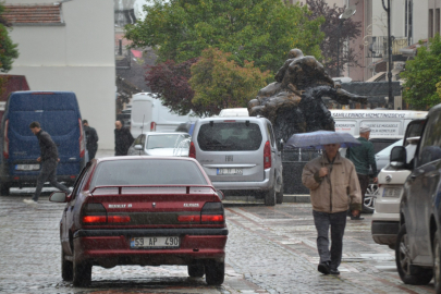 Edirne Güne Yağmurla Başladı