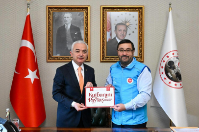Kırklareli Valisi Turan’dan Diyanet Vakfı Kurban Kampanyasına Destek