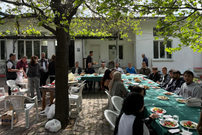 Pınarhisar’da Gençlik Haftası Kapsamında Doğa Yürüyüşü ve Kahvaltı Etkinliği