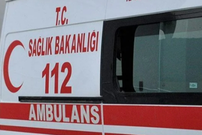 Çanakkale'de İki Otomobilin Çarpıştığı Kazada 3 Kişi Öldü, 2 Kişi Yaralandı
