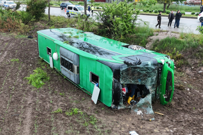 Çanakkale'de Tur Otobüsü Devrildi: 46 Yaralı