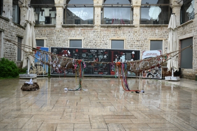 Edirne Bienali'nde Geleneksel Dokuma Çağdaş Yorumlarla Sergileniyor