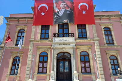 Belediye Kırkpınar Çevirmecisini Kiraya Çıkardı
