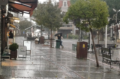 ‎Edirne'de Yağmur Etkili Oluyor