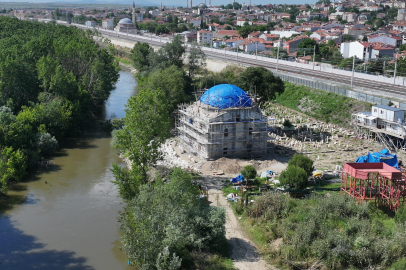 Evliya Kasımpaşa Camisi'nde Zemin Güçlendirme Çalışması Yapılıyor