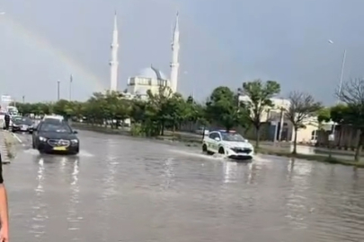 Kapıkule’de Yollar Göle Döndü, Tarlalar Zarar Gördü