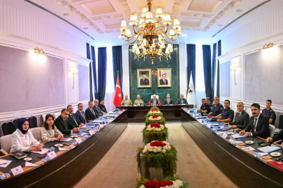 Kırklareli’nde Mayıs Ayı İl Güvenlik ve Asayiş Toplantısı Gerçekleştirildi
