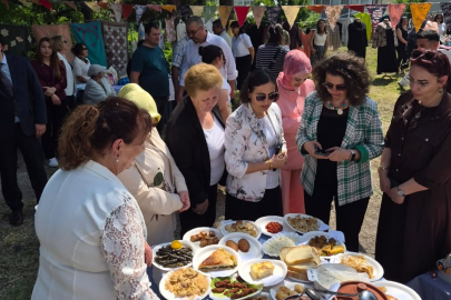 Demirköy’de Hayat Boyu Öğrenme Haftası Sergisi Açıldı
