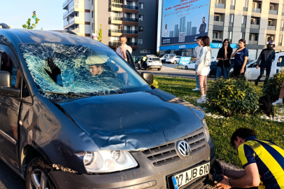 Tekirdağ'da Hafif Ticari Aracın Çarptığı Elektrikli Bisikletteki Kadın Öldü